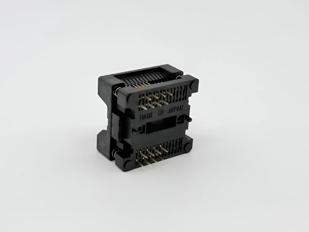 Image of OTS-16(28)-1.27-04 IC socket