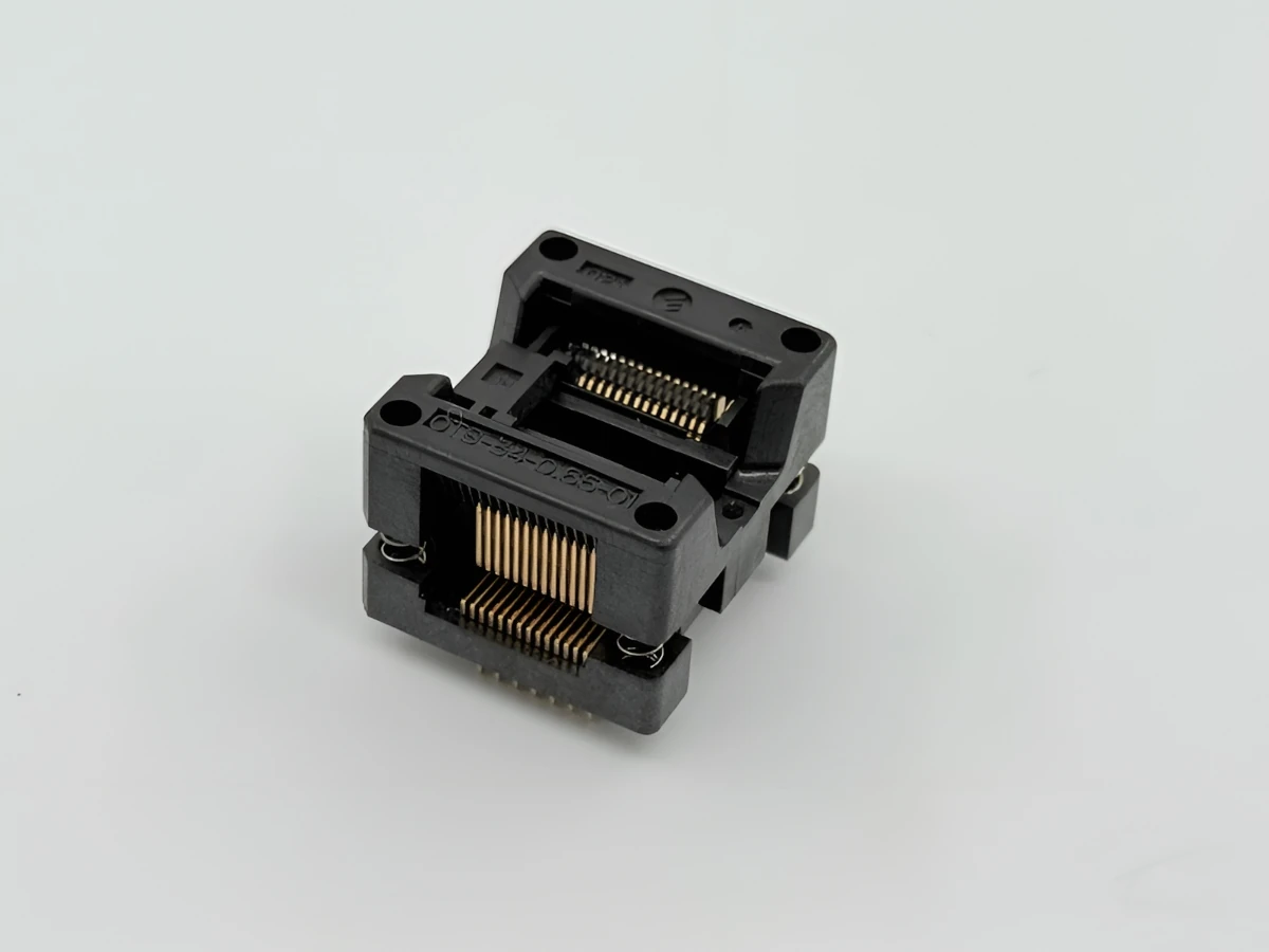 Image of OTS-28(34)-0.65-01 IC socket
