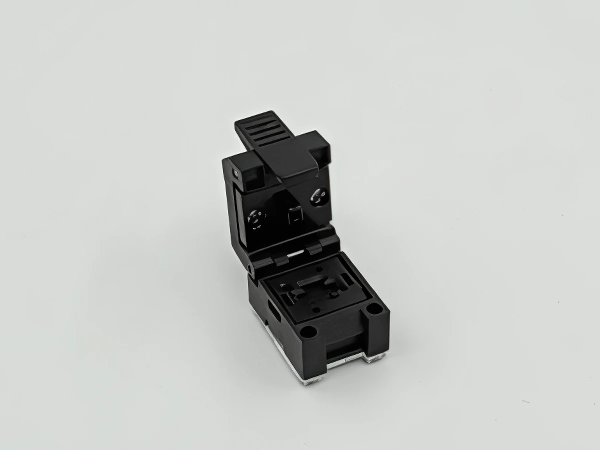 Image of QFN18(20)-0.5-(3x4)-SC01 IC socket